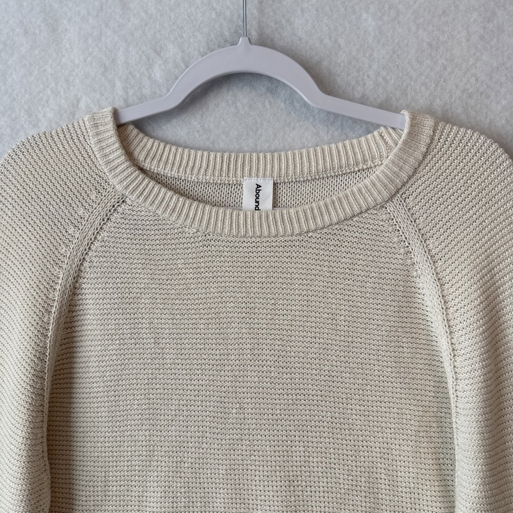 Abound Cream Cropped Knit Long Sleeve Sweater M Quiet Luxury Transitional Layer - Picture 3 of 10